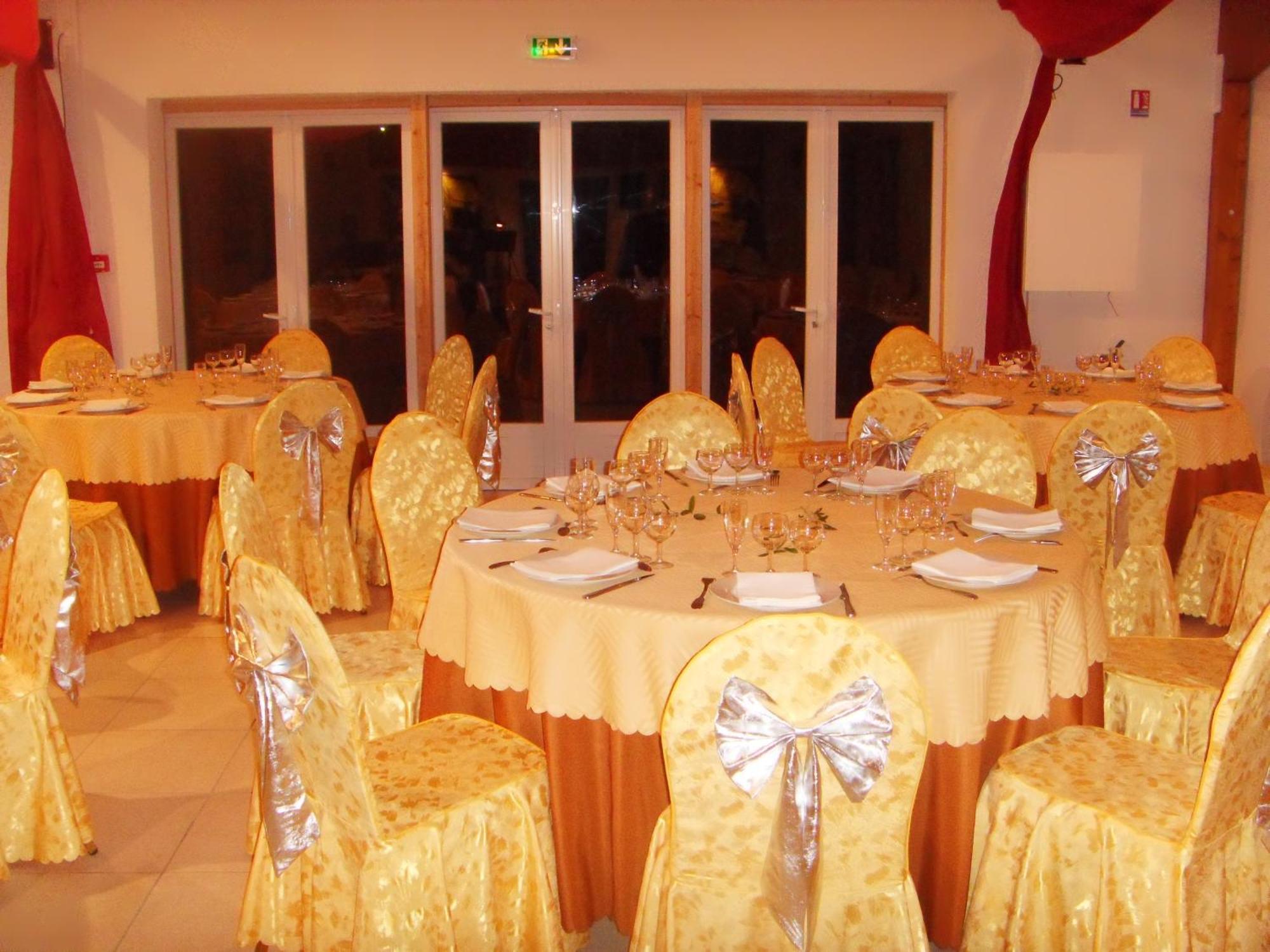 Hotel Eco Logis Espace Bellevue Semeac Ngoại thất bức ảnh