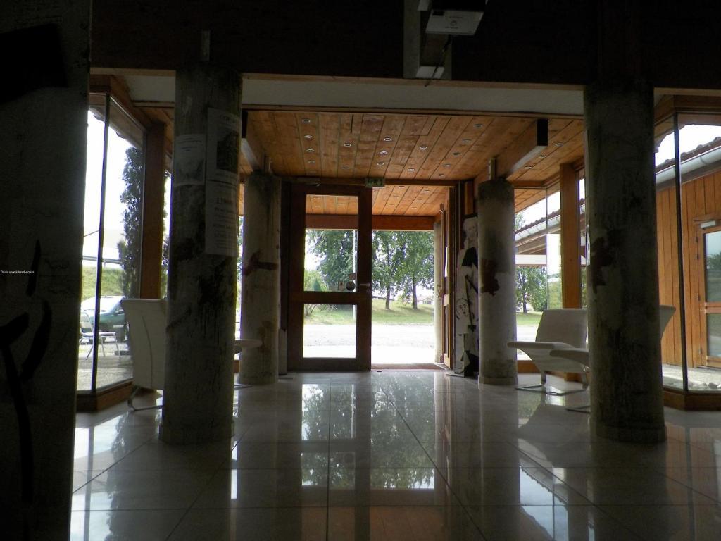 Hotel Eco Logis Espace Bellevue Semeac Ngoại thất bức ảnh